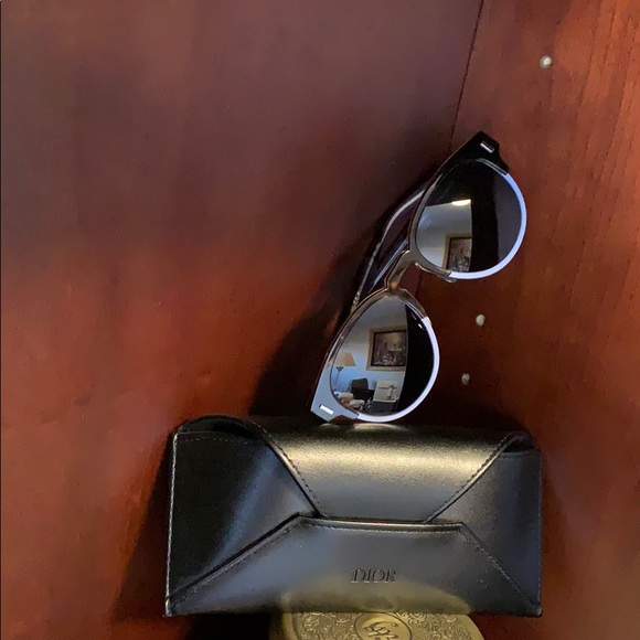 Dior Rare Men’s Black Tie Classic Round Sunglasses - Picture 6 of 9